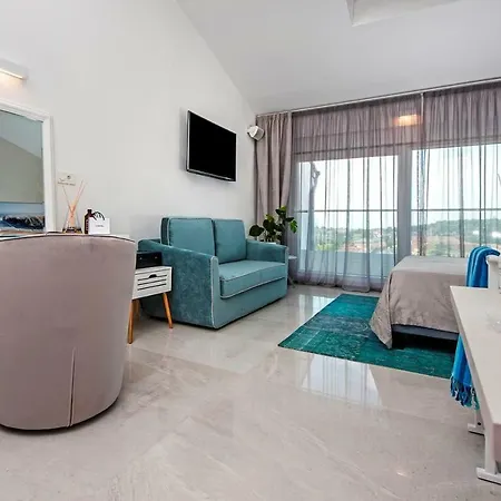 Blu Sky Apartament *